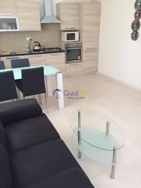 3 bedroom Maisonette to rent in San Gwann