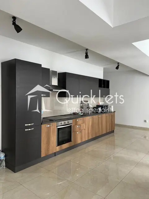 3 bedroom Apartment to rent in Iklin