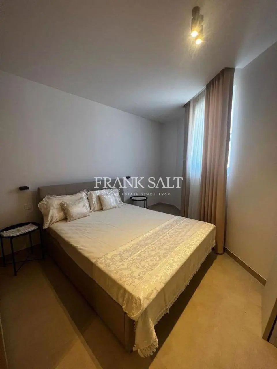 Mgarr, Apartment
