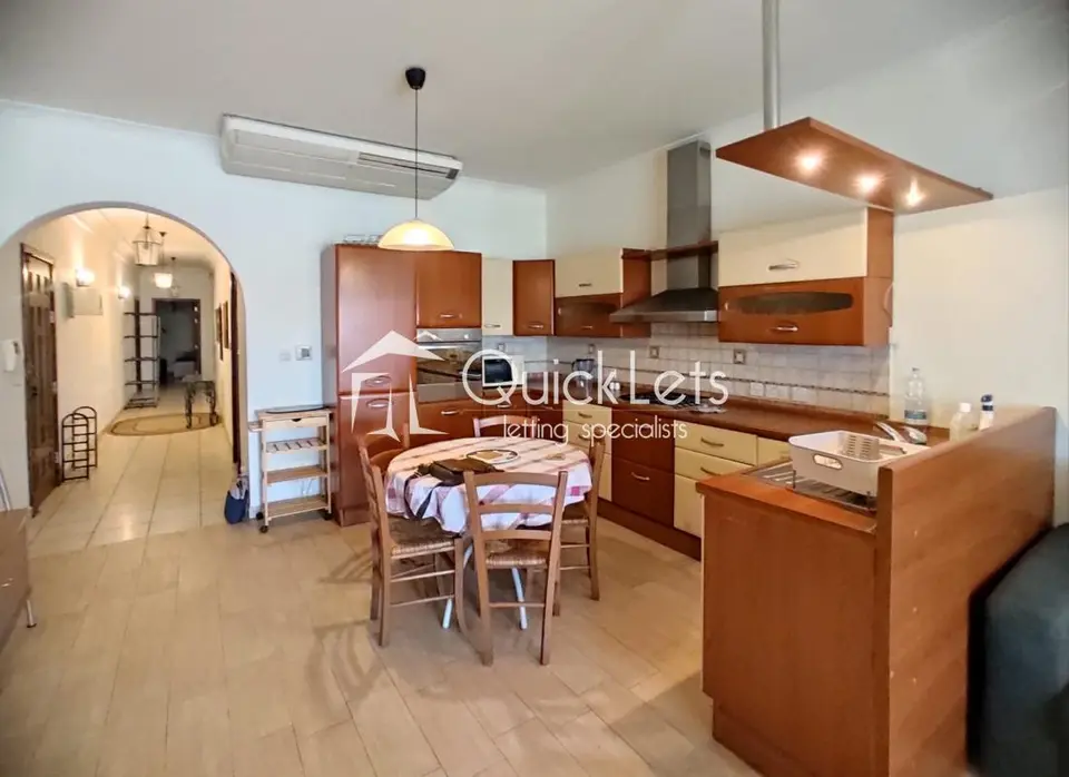 2 bedroom Apartment to rent in Marsaskala