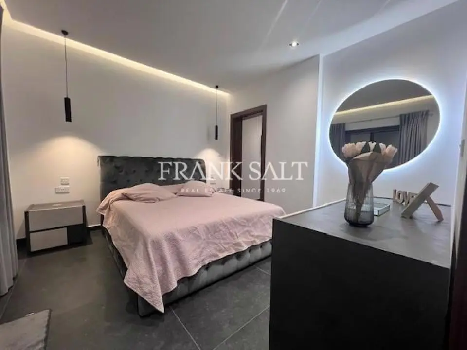 Santa Venera, Furnished Apartment