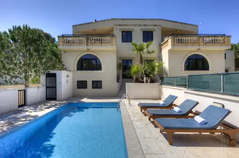 5 bedroom Semi Detached Villa  to rent in Mellieha