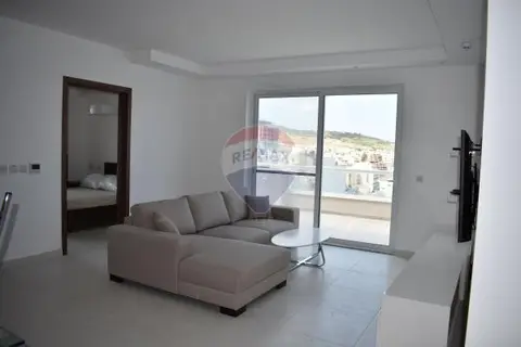 2 bedroom Penthouse to rent in St Paul's Bay