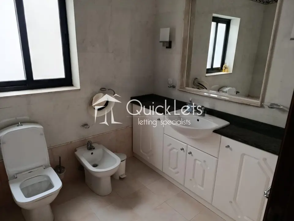 3 bedroom Apartment to rent in Marsaskala