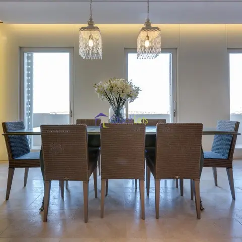 2 bedroom Penthouse to rent in Valletta