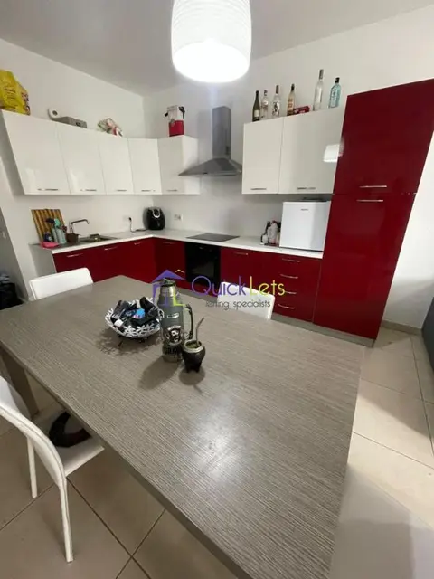 2 bedroom Apartment to rent in Marsaskala