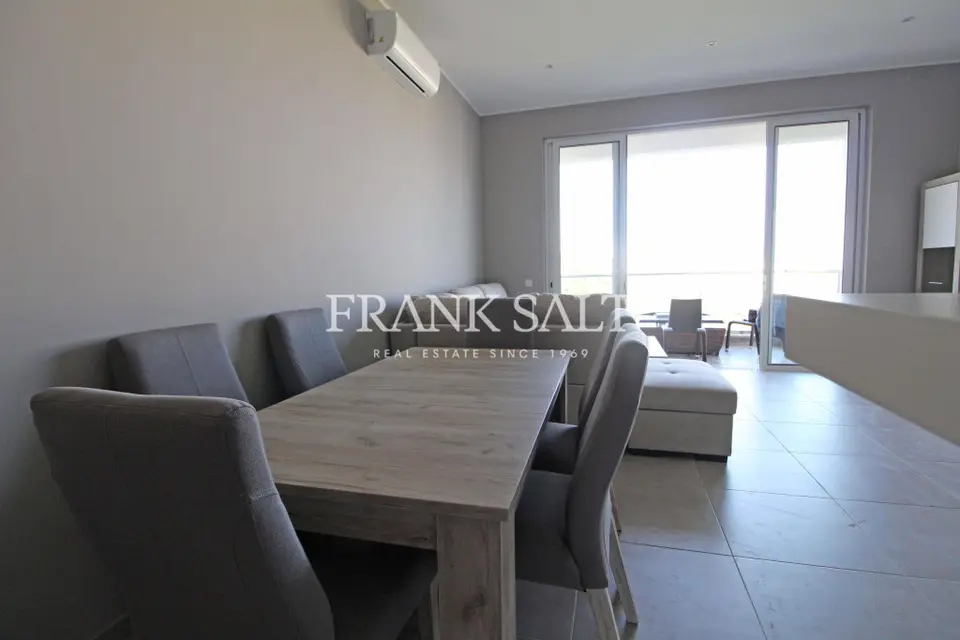 St Julians, Apartment