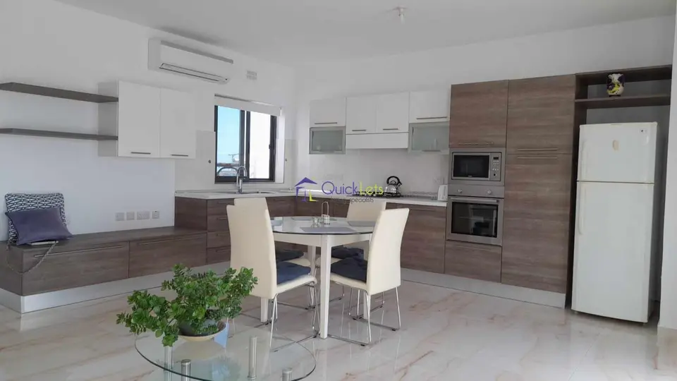 2 bedroom Penthouse to rent in Gozo - Qala