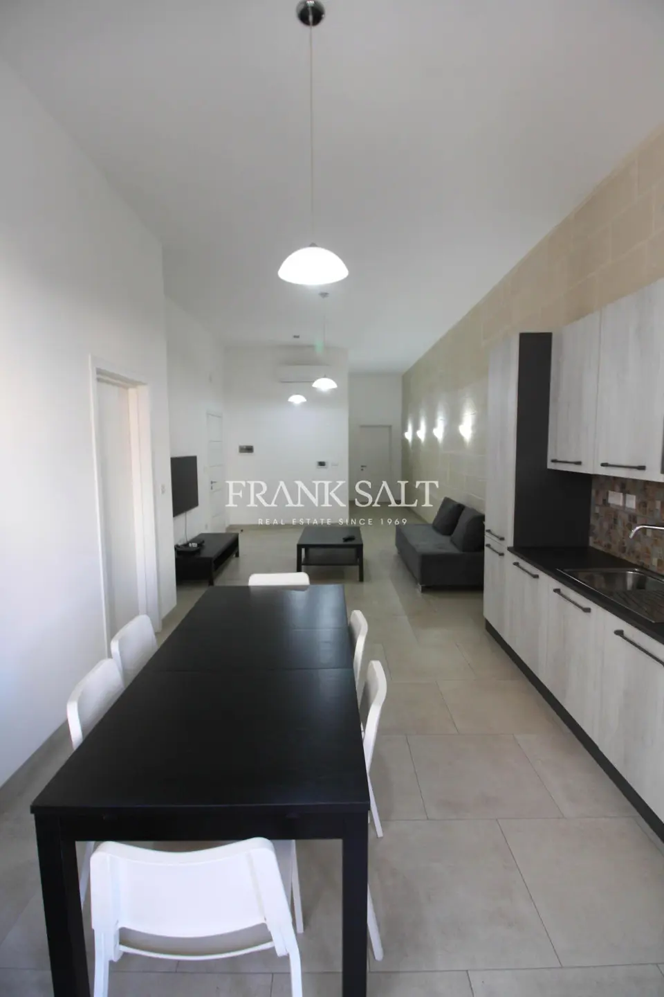 Gzira, Apartment