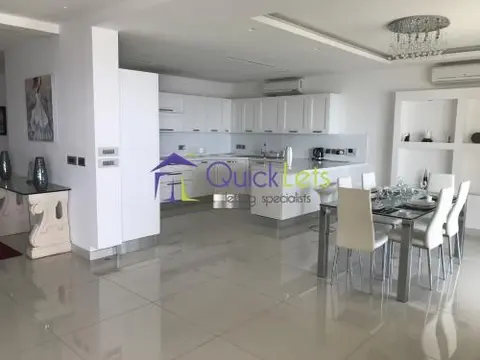 3 bedroom Apartment to rent in Sliema