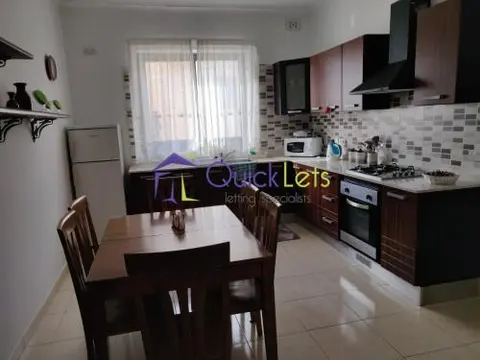 2 bedroom Apartment to rent in Marsaskala