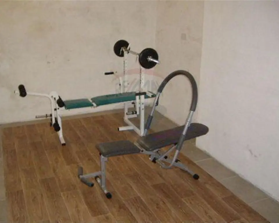 2 bedroom Maisonette to rent in Rabat