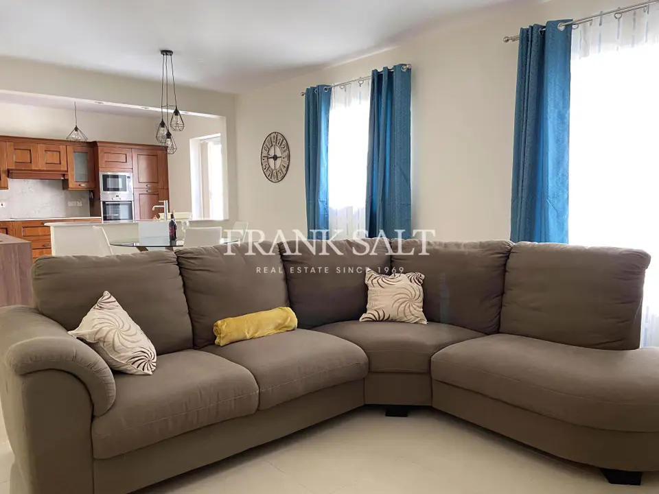 San Gwann, Furnished Apartment