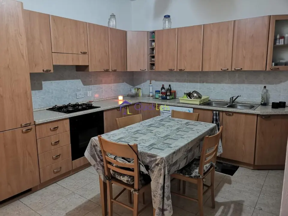 3 bedroom Apartment to rent in Mosta