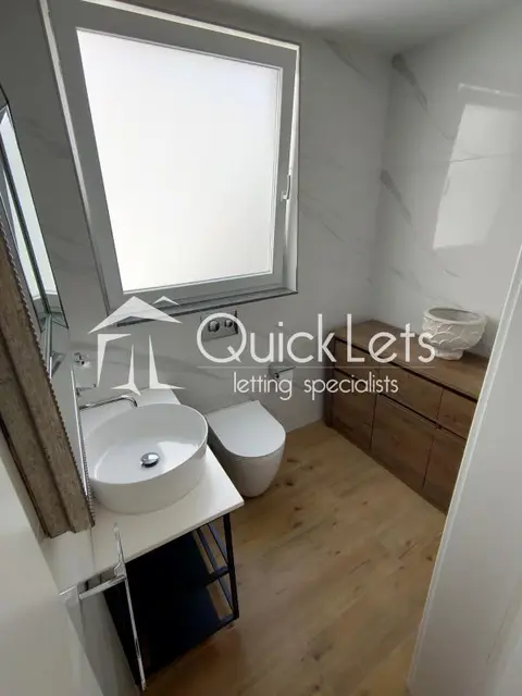 2 bedroom Penthouse to rent in Swieqi