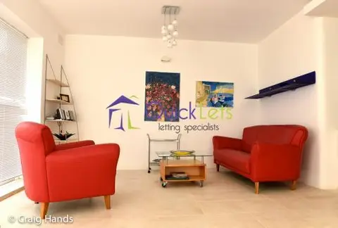 3 bedroom Penthouse to rent in Gozo - Zebbug