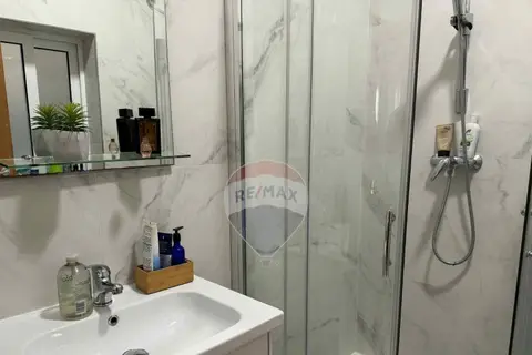 2 Bedroom Maisonette For Sale in Kalkara