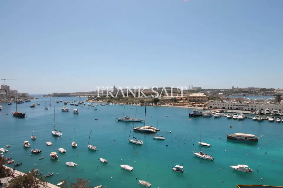 Sliema, Apartment