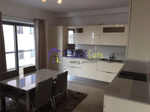 3 bedroom Apartment to rent in Sliema