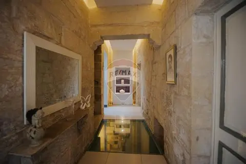 3 bedroom House of Character for sale in Lija