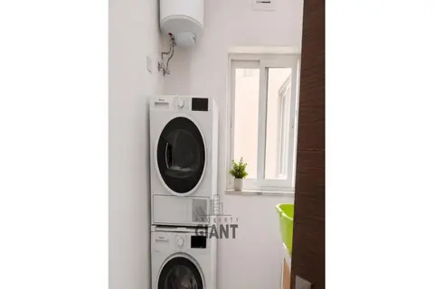 3 Bedroom Apartment For Sale in Ghaxaq