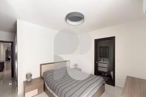 3 Bedroom Maisonette For Sale in St Julian's