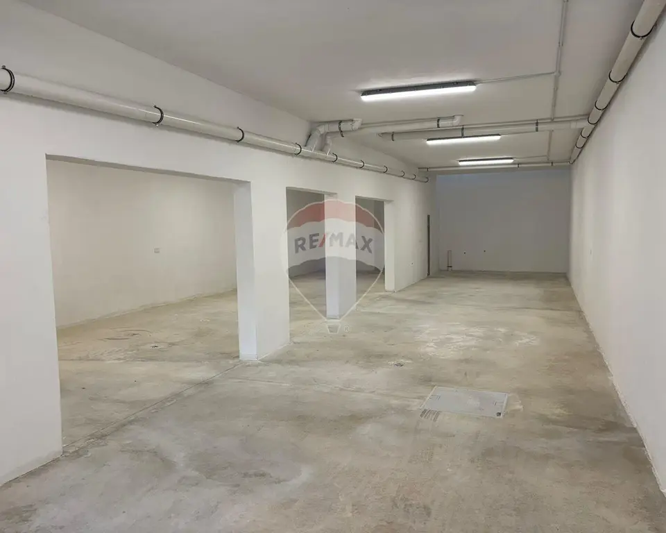 Garage (Residential) for sale in Santa Venera