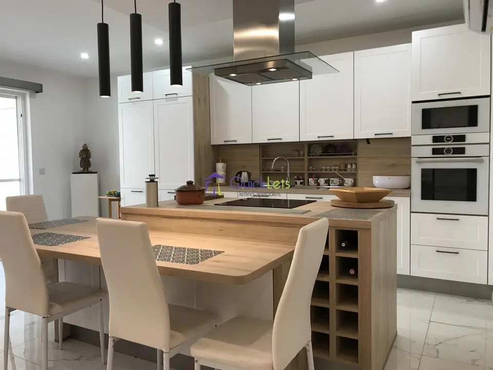 3 bedroom Apartment to rent in St. Julians