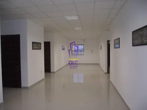 Office to rent in Mriehel
