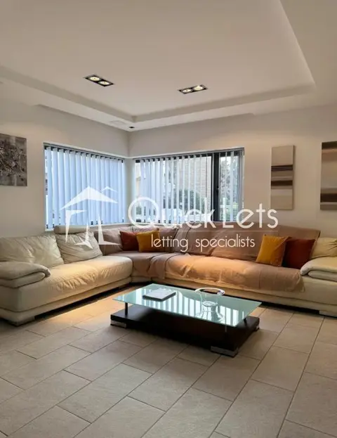4 bedroom Semi Detached Villa  to rent in St. Julians