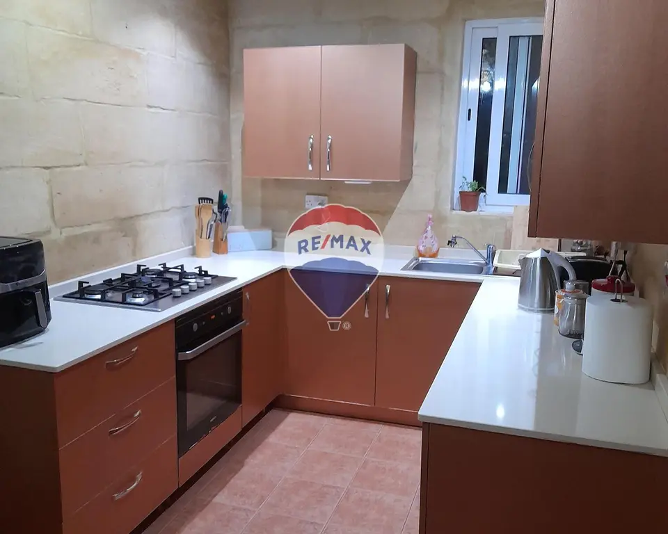3 bedroom Maisonette Duplex to rent in Sliema
