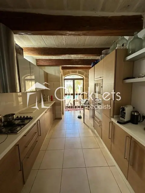 4 bedroom Townhouse to rent in Naxxar