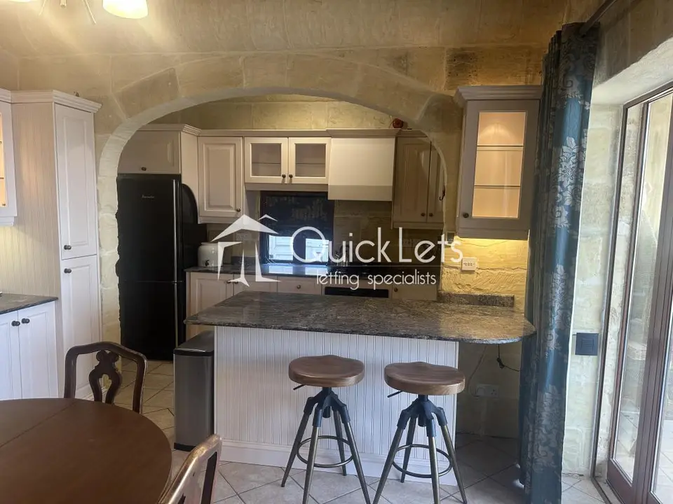 5 bedroom Farmhouse to rent in Gozo - San Lawrenz