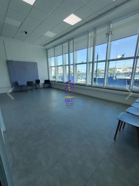 Office to rent in Gzira