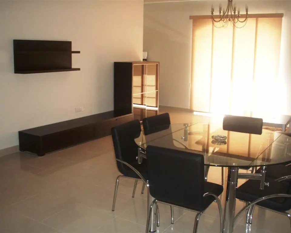 3 bedroom Apartment to rent in Sliema