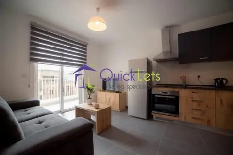 1 bedroom Apartment to rent in Gzira