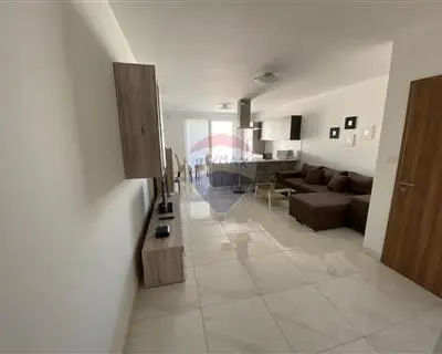 2 bedroom Apartment to rent in Naxxar