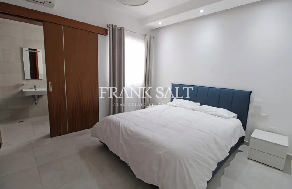 Sliema, Apartment