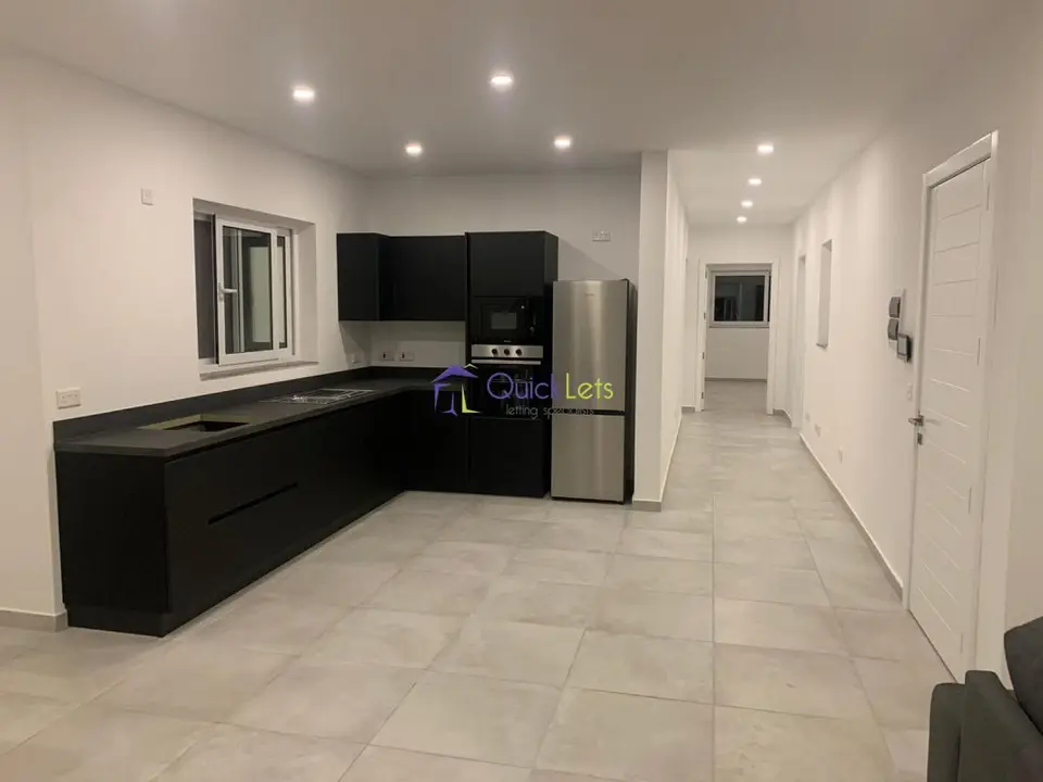 3 bedroom Apartment to rent in Mosta