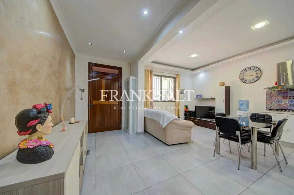Luqa Maisonette with basement
