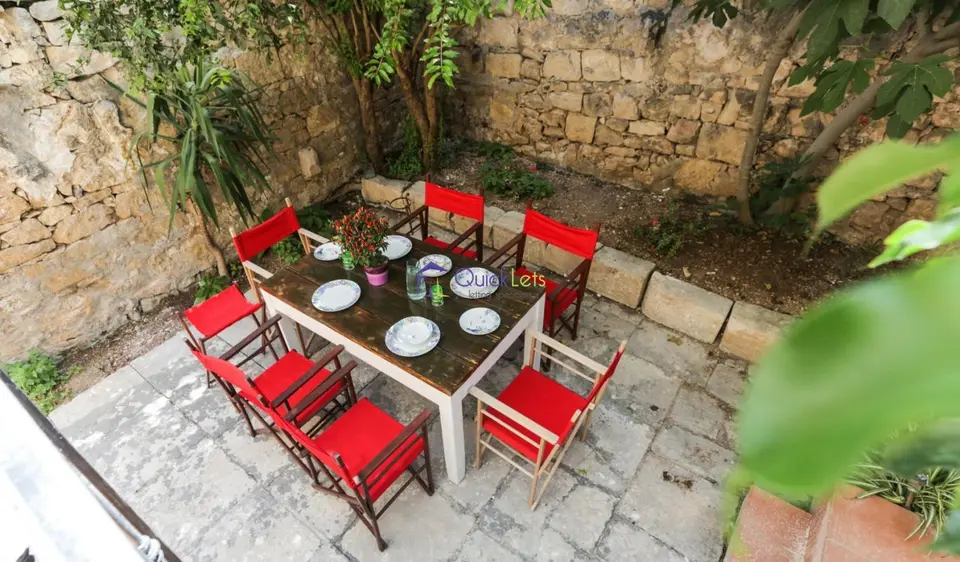 5 bedroom Townhouse to rent in Sliema
