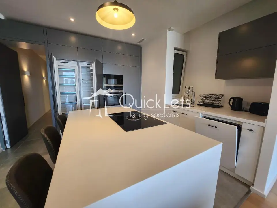 3 bedroom Apartment to rent in Sliema