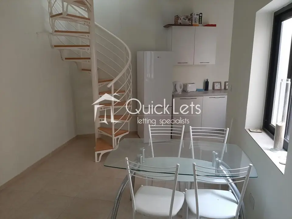 2 bedroom Penthouse to rent in Gozo