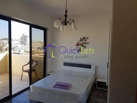 2 bedroom Penthouse to rent in Ta' Xbiex