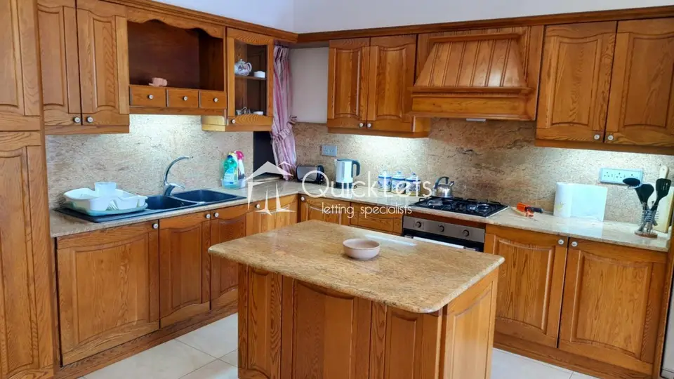 3 bedroom Apartment to rent in Gozo - Ghasri
