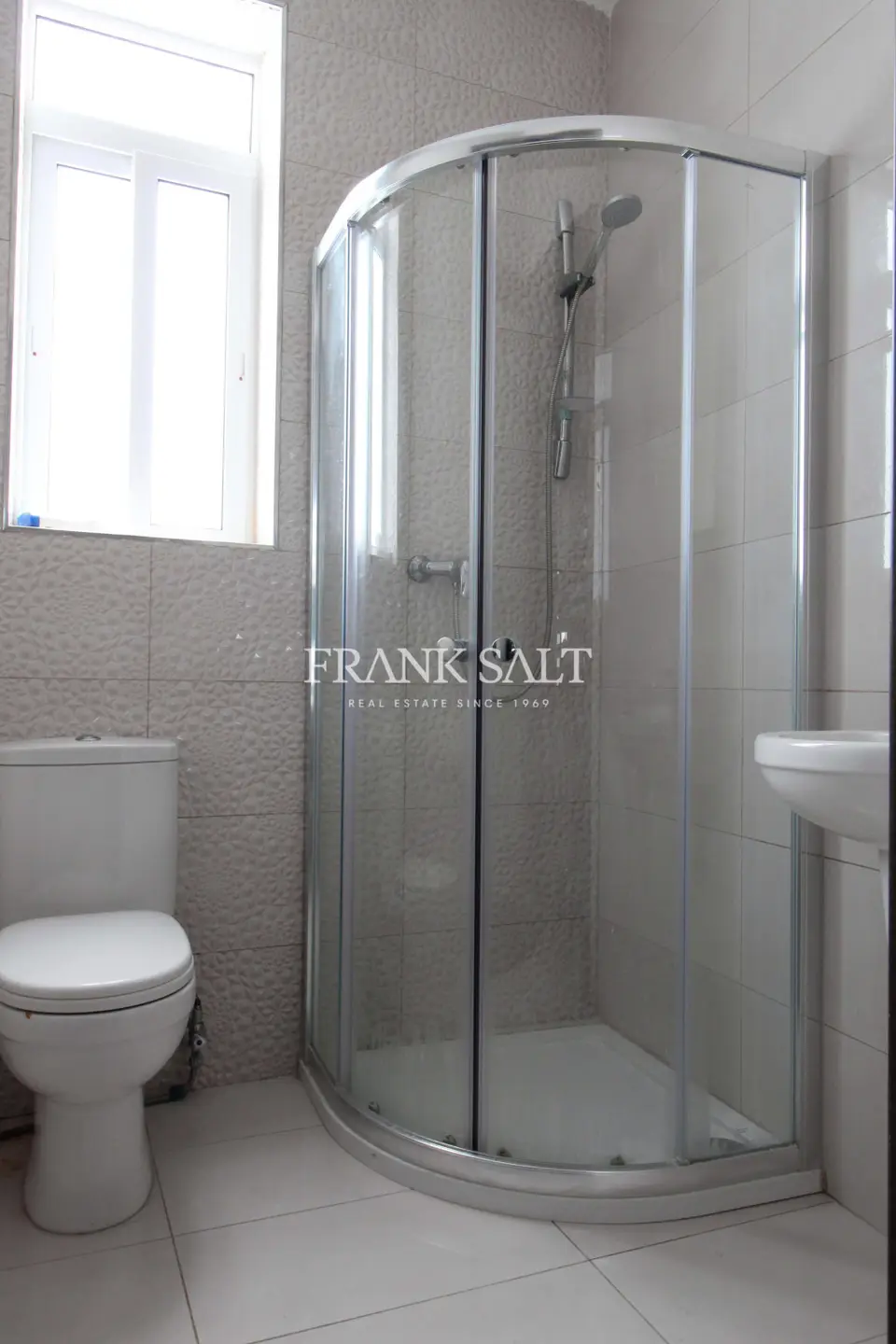 Kalkara, Furnished Apartment