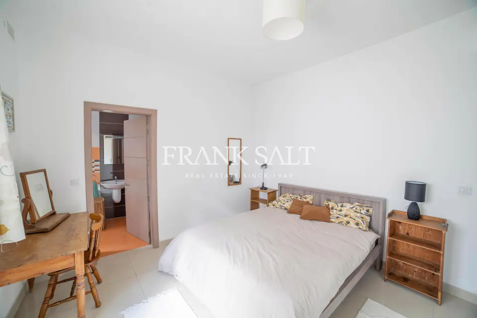Swieqi, Furnished Apartment