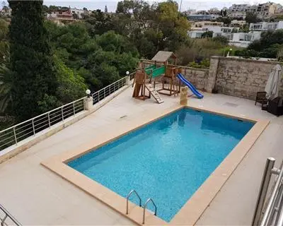 3 bedroom Villa Detached to rent in Mellieha