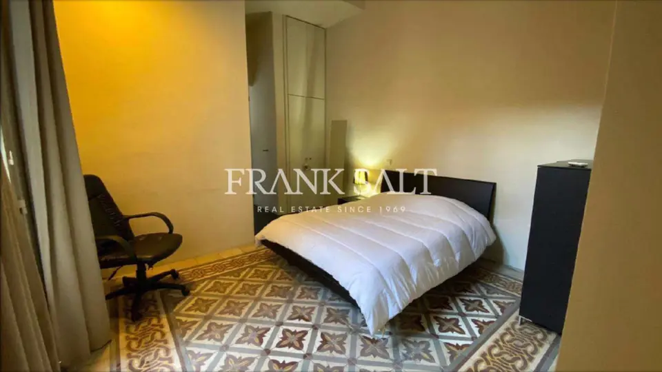Valletta, Furnished Apartment