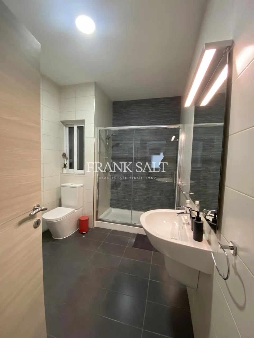 Gzira, Apartment